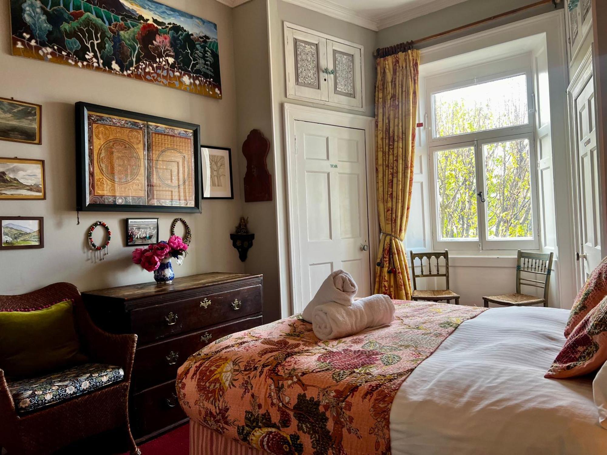 Central Apartment With Parking, Original Art And Antiques EDI Exteriér fotografie